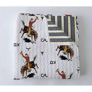NEW IDA MAE HOME lazy j quilt set in white